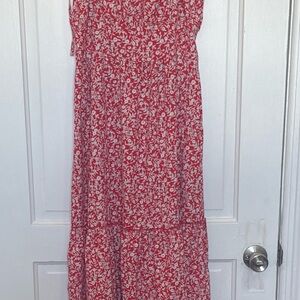 Chic Red Floral Maxi Dress